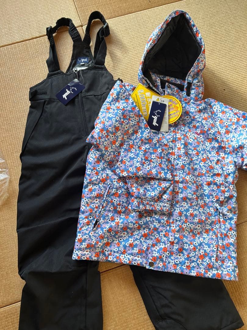 yuk 子供用スノーボードウェア 花柄